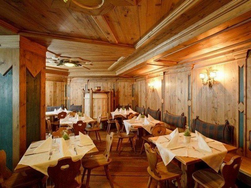 Hotel Perla مادونا دي كامبيليو المظهر الخارجي الصورة